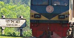 ইঞ্জিন বিকল : চট্টগ্রাম-ঢাকা রেল যোগাযোগ বন্ধ