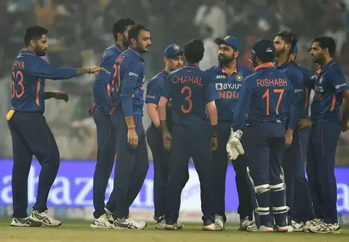 নিজেদের মাঠে কিউইদের হোয়াইটওয়াশ করল ভারত নিজেদের মাঠে কিউইদের হোয়াইটওয়াশ করল ভারত