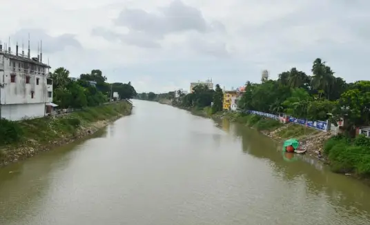 নওগাঁ শহরের পূর্ব অঞ্চলে নেই একটি পুলিশ ফাঁড়ি ॥ শহরে দেড় লাখ মানুষ অরক্ষিত!