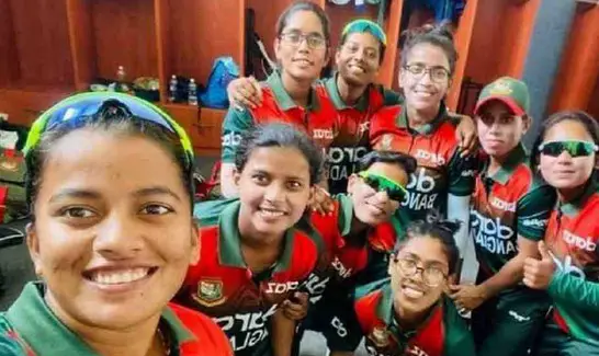 যুক্তরাষ্ট্রকে ২৭০ রানের বিশাল ব্যবধানে হারাল বাংলাদেশ যুক্তরাষ্ট্রকে ২৭০ রানের বিশাল ব্যবধানে হারাল বাংলাদেশ
