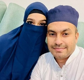 স্বামীর সঙ্গে মক্কা গেলেন নায়িকা মাহি স্বামীর সঙ্গে মক্কা গেলেন নায়িকা মাহি