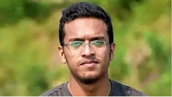 বুয়েট ছাত্র আবরার হত্যা মামলার রায় পিছিয়ে ৮ ডিসেম্বর নির্ধারণ বুয়েট ছাত্র আবরার হত্যা মামলার রায় পিছিয়ে ৮ ডিসেম্বর নির্ধারণ