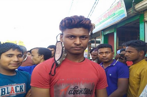 নেত্রকোনায় অপহরণের সময় স্কুলছাত্রী উদ্ধার, এক অপহরণকারী আটক নেত্রকোনায় অপহরণের সময় স্কুলছাত্রী উদ্ধার, এক অপহরণকারী আটক