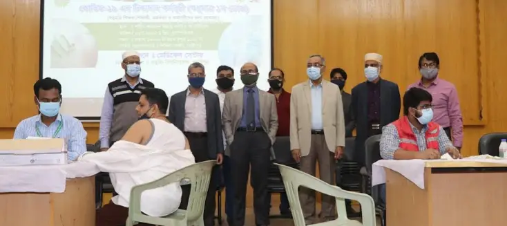 ডুয়েটে কোভিড-১৯ এর টিকাদান কর্মসূচীর উদ্বোধন ডুয়েটে কোভিড-১৯ এর টিকাদান কর্মসূচীর উদ্বোধন
