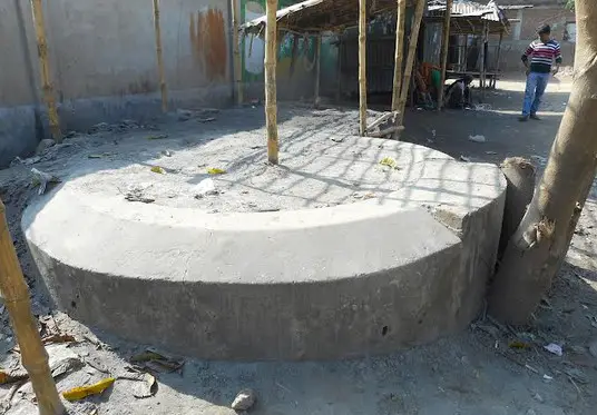 মাগুরার আড়পাড়া ডাক বাংলোর ইঁদারাটি পাক বাহিনীর অত্যাচারের নীরব সাক্ষী মাগুরার আড়পাড়া ডাক বাংলোর ইঁদারাটি পাক বাহিনীর অত্যাচারের নীরব সাক্ষী