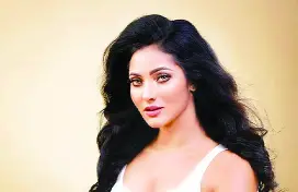 ঢাকায় আসছেন পার্নো ঢাকায় আসছেন পার্নো