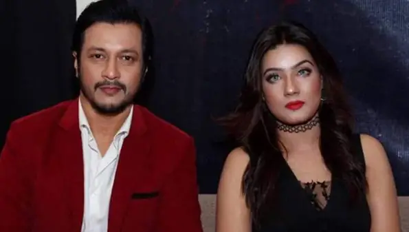 প্রতিমন্ত্রীকে সামাল দেওয়ার চেষ্টা করেছি মাত্র : নায়ক ইমন প্রতিমন্ত্রীকে সামাল দেওয়ার চেষ্টা করেছি মাত্র : নায়ক ইমন