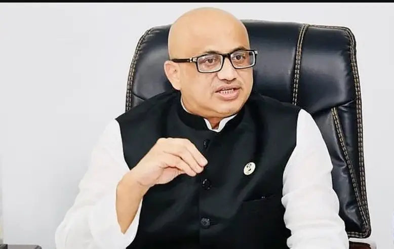 মন্ত্রণালয়ে পদত্যাগপত্র পাঠালেন প্রতিমন্ত্রী ডা. মুরাদ মন্ত্রণালয়ে পদত্যাগপত্র পাঠালেন প্রতিমন্ত্রী ডা. মুরাদ