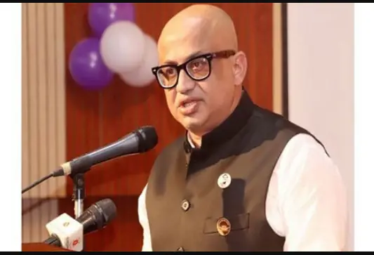 মুরাদের বিতর্কিত ১৫ অডিও-ভিডিও অপসারণ মুরাদের বিতর্কিত ১৫ অডিও-ভিডিও অপসারণ