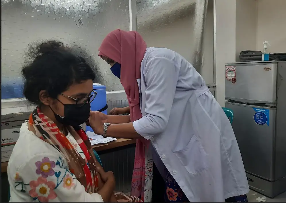 জবি কেন্দ্রে দ্বিতীয় ডোজ টিকা পেল ১৪০৬ জন শিক্ষার্থী জবি কেন্দ্রে দ্বিতীয় ডোজ টিকা পেল ১৪০৬ জন শিক্ষার্থী