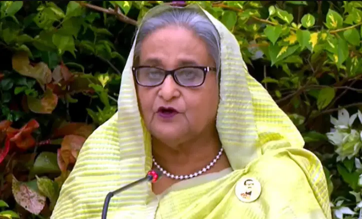 বাধা অতিক্রম করেই নারীদের এগিয়ে যেতে হবে ॥ প্রধানমন্ত্রী বাধা অতিক্রম করেই নারীদের এগিয়ে যেতে হবে ॥ প্রধানমন্ত্রী
