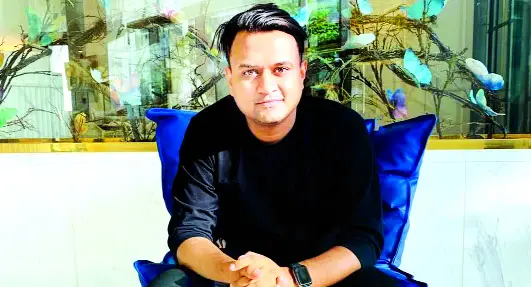 অনলাইন অর্ডারে জনপ্রিয় পিৎজা বার্গ অনলাইন অর্ডারে জনপ্রিয় পিৎজা বার্গ