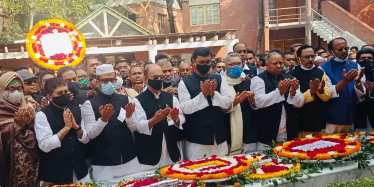টুঙ্গিপাড়ায় জাতির পিতার সমাধিতে আওয়ামী লীগের শ্রদ্ধা টুঙ্গিপাড়ায় জাতির পিতার সমাধিতে আওয়ামী লীগের শ্রদ্ধা