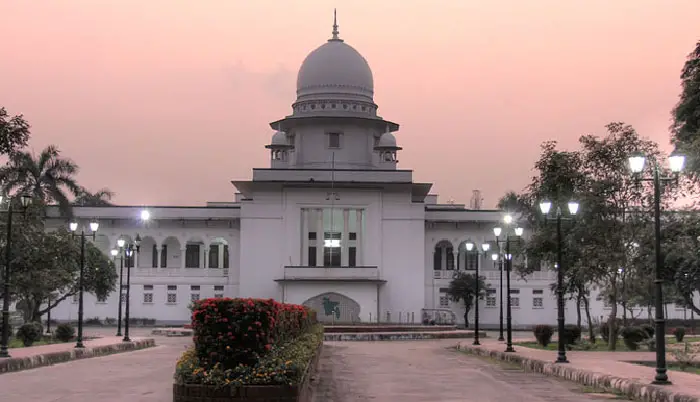 রবিবার থেকে ভার্চুয়ালিও চলবে সব অধস্তন আদালত রবিবার থেকে ভার্চুয়ালিও চলবে সব অধস্তন আদালত