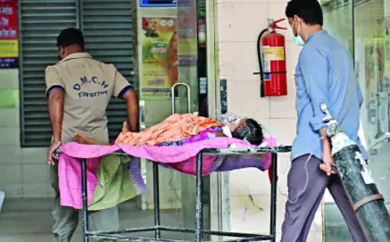 করোনা : গত ২৪ ঘণ্টায় আরও দুজনের মৃত্যু, হার প্রায় ৯ শতাংশ