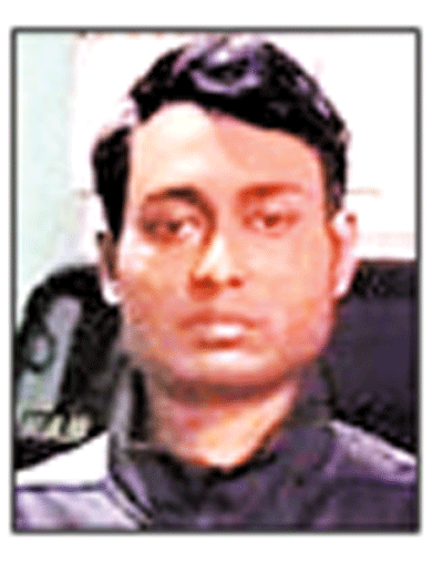 বগুড়ায় অরেঞ্জ হত্যা মামলার হোতা শূটার রাসেল গ্রেফতার বগুড়ায় অরেঞ্জ হত্যা মামলার হোতা শূটার রাসেল গ্রেফতার