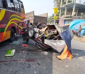 দিনাজপুরে কোচ-অটোরিক্সার মুখোমুখি সংঘর্ষ, ২ জন নিহত দিনাজপুরে কোচ-অটোরিক্সার মুখোমুখি সংঘর্ষ, ২ জন নিহত