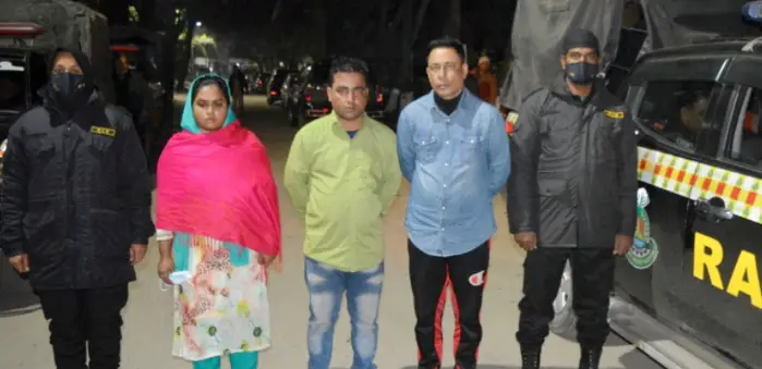 মাটিকাটায় ইয়াবাসহ ৩ মাদক কারবারি আটক মাটিকাটায় ইয়াবাসহ ৩ মাদক কারবারি আটক