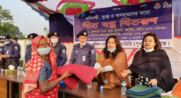 পুনাকের শীতবস্ত্র উপহার পেলেন দুইশতাধিক শীতার্ত পুনাকের শীতবস্ত্র উপহার পেলেন দুইশতাধিক শীতার্ত