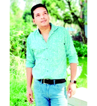 নতুন উদ্যমে তৌসিফ নতুন উদ্যমে তৌসিফ
