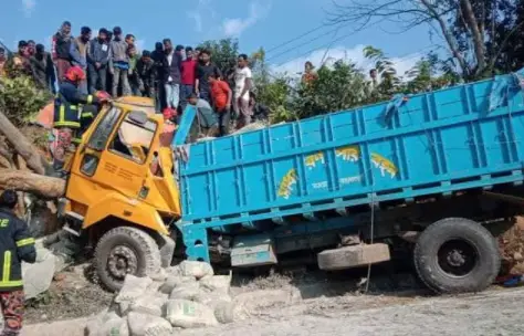 খাগড়াছড়ির গুইমারায় ট্রাক দূর্ঘটনায় ২জন নিহত, আহত ২