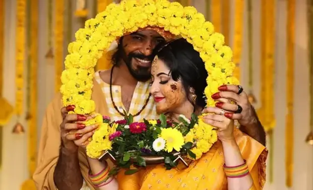 বেশ ঘটা করেই হলো রাজ ও পরীমণির হলুদ বেশ ঘটা করেই হলো রাজ ও পরীমণির হলুদ