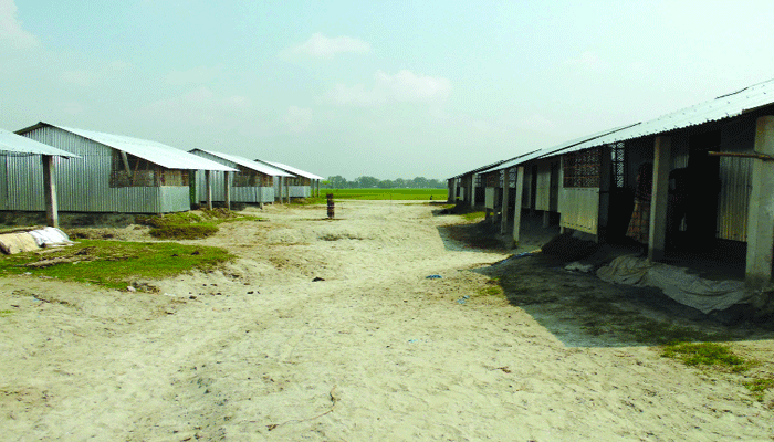 দুর্নীতি প্রমাণিত হওয়ায় ইউএনওর পদাবনতি দুর্নীতি প্রমাণিত হওয়ায় ইউএনওর পদাবনতি