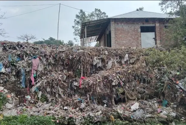 সৈয়দপুরে পৌর বর্জ্যে সরকারি অর্ধকোটি টাকার সম্পত্তি বেদখল