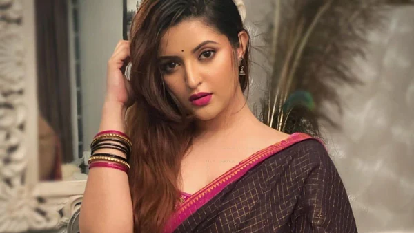 করোনার লক্ষণ নিয়ে হাসপাতালে পরী মনি করোনার লক্ষণ নিয়ে হাসপাতালে পরী মনি