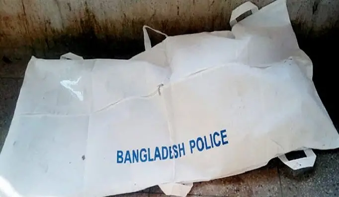 মানিকগঞ্জে বাস-অটোরিকশার মুখোমুখি সংঘর্ষ ॥ নিহত ৩ মানিকগঞ্জে বাস-অটোরিকশার মুখোমুখি সংঘর্ষ ॥ নিহত ৩