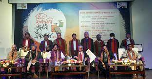 ৮ সম্পাদক পেলেন লিটল ম্যাগাজিন সম্মাননা ৮ সম্পাদক পেলেন লিটল ম্যাগাজিন সম্মাননা