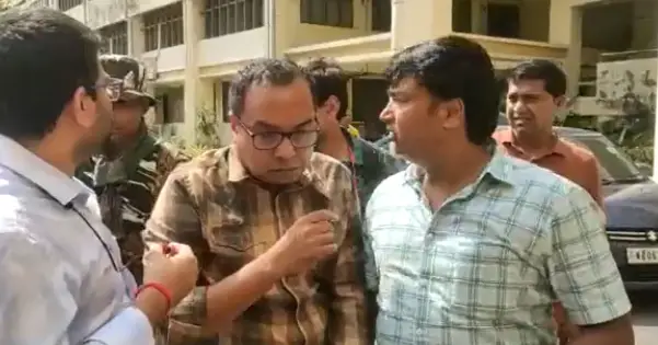 ভারতে পি কে হালদার গ্রেফতার ভারতে পি কে হালদার গ্রেফতার