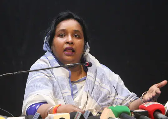বাচ্চাদের সৎ ও সাহসী হতে শেখাবেন : মেয়র আইভী বাচ্চাদের সৎ ও সাহসী হতে শেখাবেন : মেয়র আইভী
