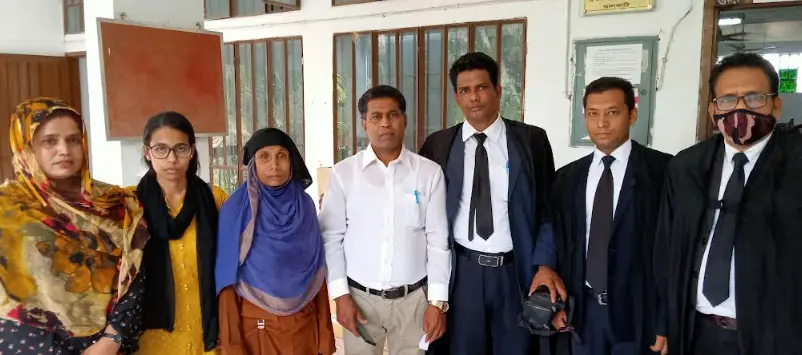 ভারতে পাচার হওয়া কিশোরী সাত বছর পর ঝালকাঠিতে মায়ের কাছে ভারতে পাচার হওয়া কিশোরী সাত বছর পর ঝালকাঠিতে মায়ের কাছে