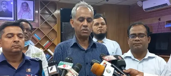 ইভিএম’র ত্রুটি শনাক্তে বিশেষজ্ঞ ডাকা হবে : ইসি আলমগীর ইভিএম’র ত্রুটি শনাক্তে বিশেষজ্ঞ ডাকা হবে : ইসি আলমগীর