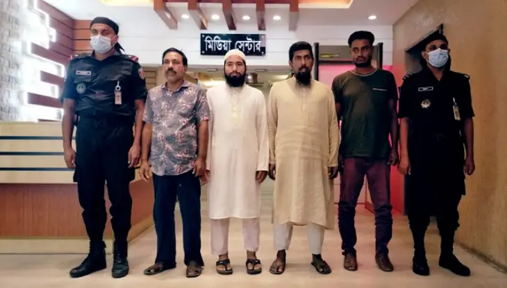 কোটি টাকার রাজস্ব ফাঁকি দেন তারা কোটি টাকার রাজস্ব ফাঁকি দেন তারা