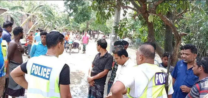 কুষ্টিয়ায় দুই ভাইয়ের মধ্যে সংঘর্ষে নিহত ১, আহত ৩ কুষ্টিয়ায় দুই ভাইয়ের মধ্যে সংঘর্ষে নিহত ১, আহত ৩