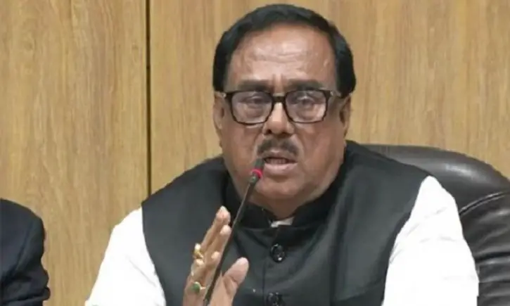 দেশে প্রচুর খাদ্য মজুদ আছে : খাদ্যমন্ত্রী দেশে প্রচুর খাদ্য মজুদ আছে : খাদ্যমন্ত্রী