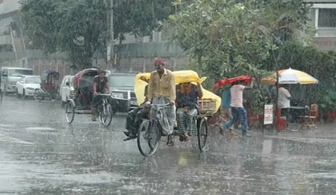 আজ সারা দেশে বৃষ্টি হতে পারে