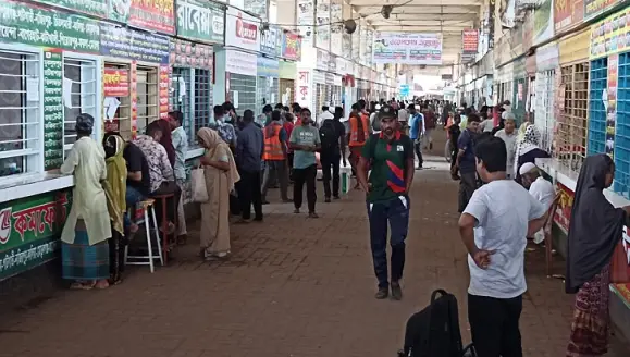 ঈদে বাসের অগ্রীম টিকিট বিক্রি শুরু