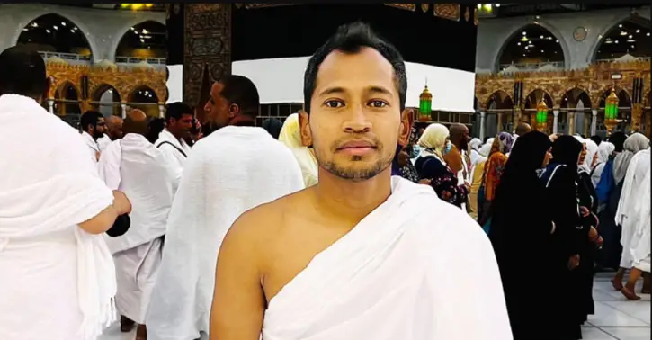 হজ করতে সৌদি আরবে মুশফিক হজ করতে সৌদি আরবে মুশফিক