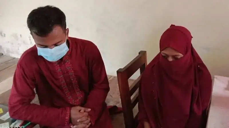 হানিমুনে গিয়ে স্বামীকে মারধর করে পালানো নববধূ প্রেমিকসহ গ্রেফতার হানিমুনে গিয়ে স্বামীকে মারধর করে পালানো নববধূ প্রেমিকসহ গ্রেফতার