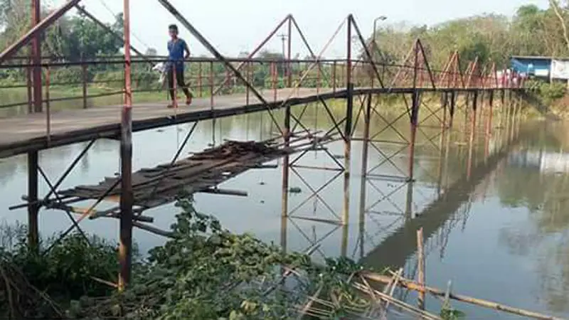 একটি সেতু বদলাতে পারে লাখো মানুষের জীবন যাত্রা