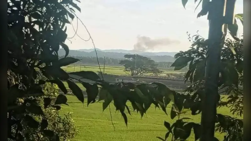 তুমব্রু সীমান্তে ফের গোলাগুলি, আতঙ্কে স্থানীয়রা তুমব্রু সীমান্তে ফের গোলাগুলি, আতঙ্কে স্থানীয়রা