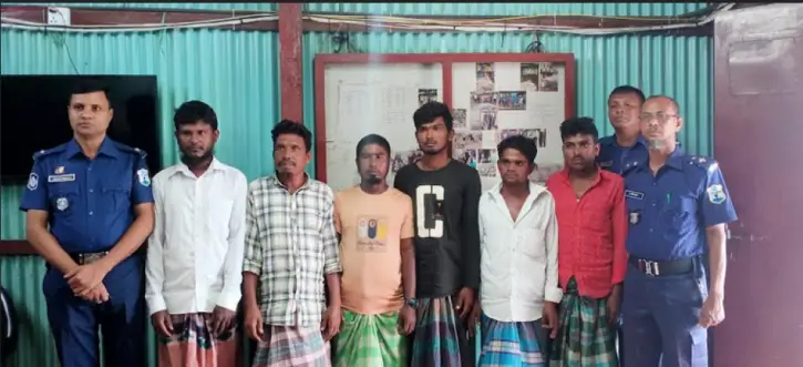 মেঘনায় অভিযানে আটক ১৬ মেঘনায় অভিযানে আটক ১৬
