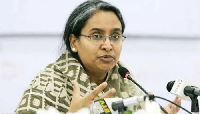 নারীর পোশাকের দৈর্ঘ্য নিয়ে আলোচনার সময় এখন নয় নারীর পোশাকের দৈর্ঘ্য নিয়ে আলোচনার সময় এখন নয়