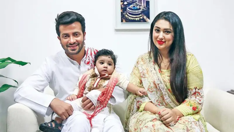 যুক্তরাষ্ট্রের ভিসা পেয়েছেন অপু-জয়, উঠবেন কী সাকিবের বাসায়ই! যুক্তরাষ্ট্রের ভিসা পেয়েছেন অপু-জয়, উঠবেন কী সাকিবের বাসায়ই!