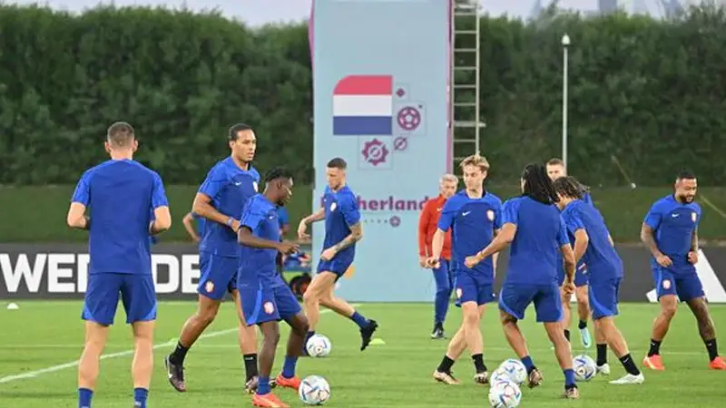 বিশ্বকাপের শেষ ষোলোয় খেলবে কারা, দেখে নিন এক নজর বিশ্বকাপের শেষ ষোলোয় খেলবে কারা, দেখে নিন এক নজর