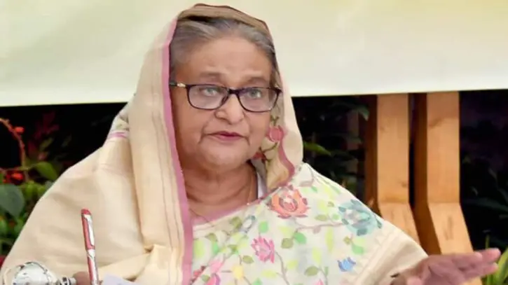 ফের করোনা বাড়ছে, সবাই স্বাস্থ্যবিধি মেনে চলুন ফের করোনা বাড়ছে, সবাই স্বাস্থ্যবিধি মেনে চলুন