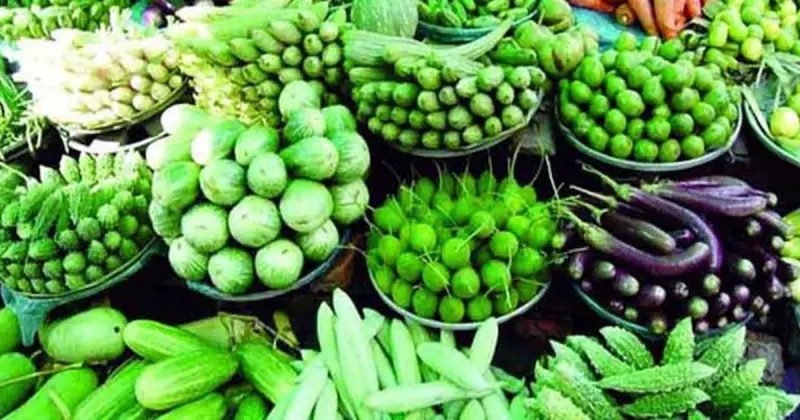 জ্বালানি তেলের প্রভাব সবজির বাজারে জ্বালানি তেলের প্রভাব সবজির বাজারে